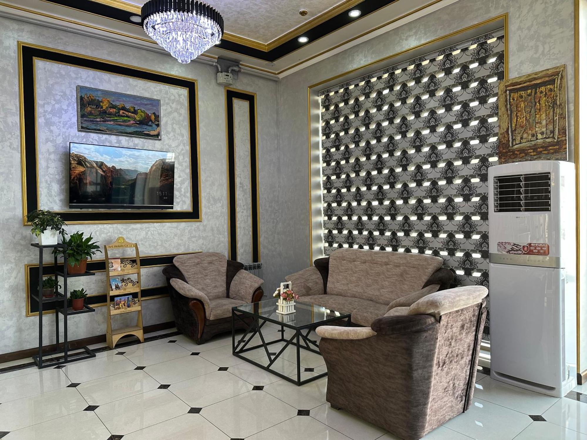 Grand Art Hotell Tasjkent Exteriör bild