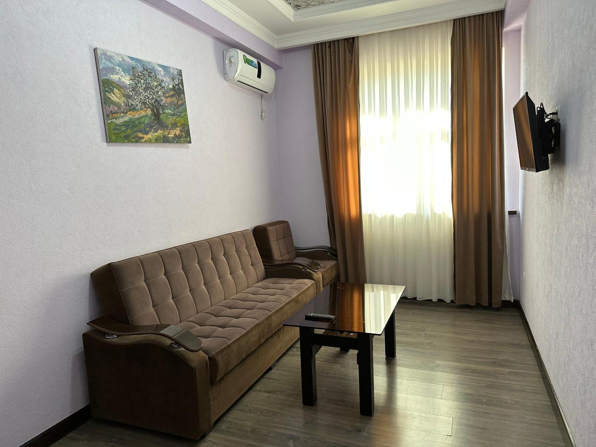 Grand Art Hotell Tasjkent Exteriör bild