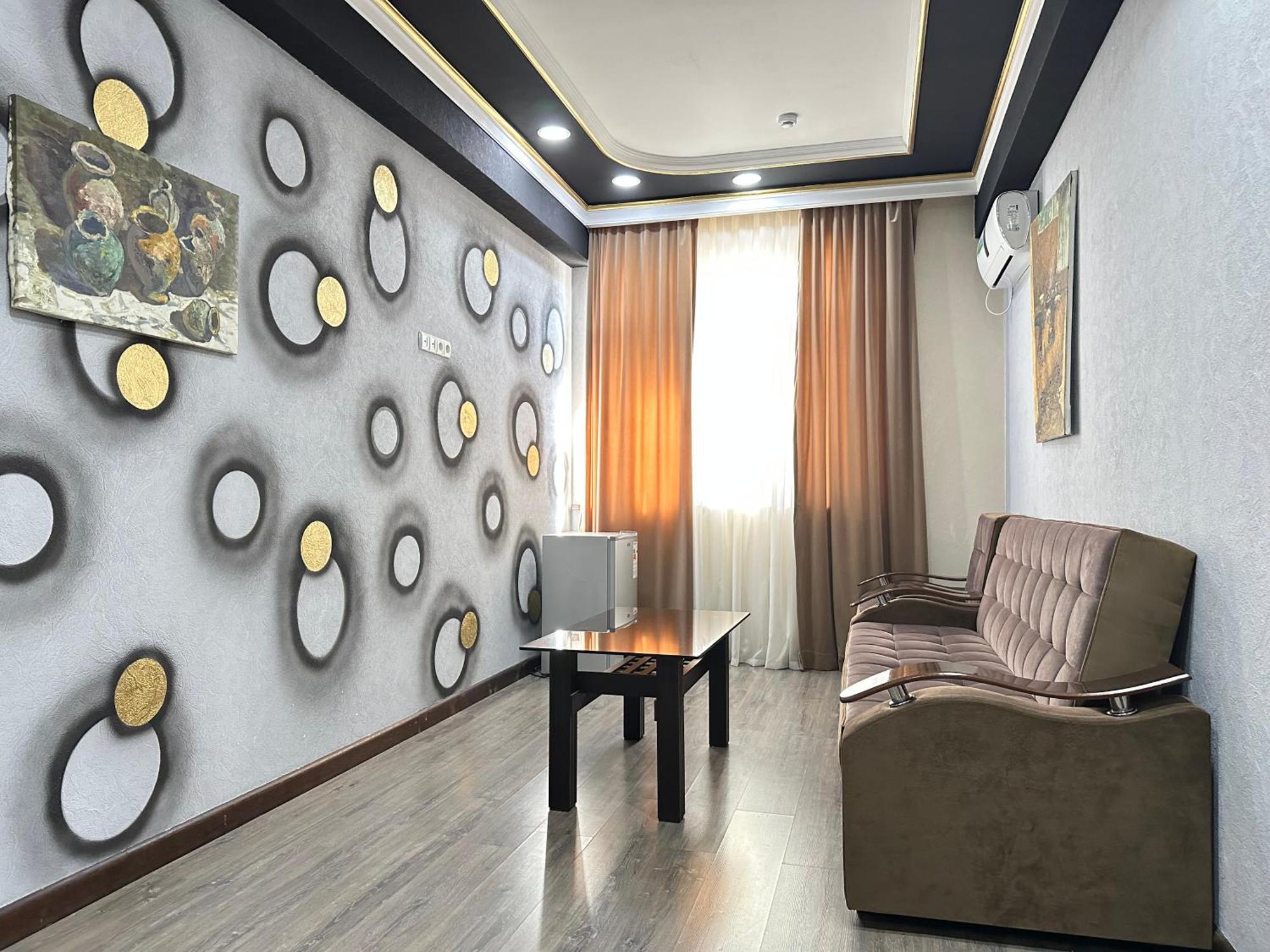 Grand Art Hotell Tasjkent Exteriör bild